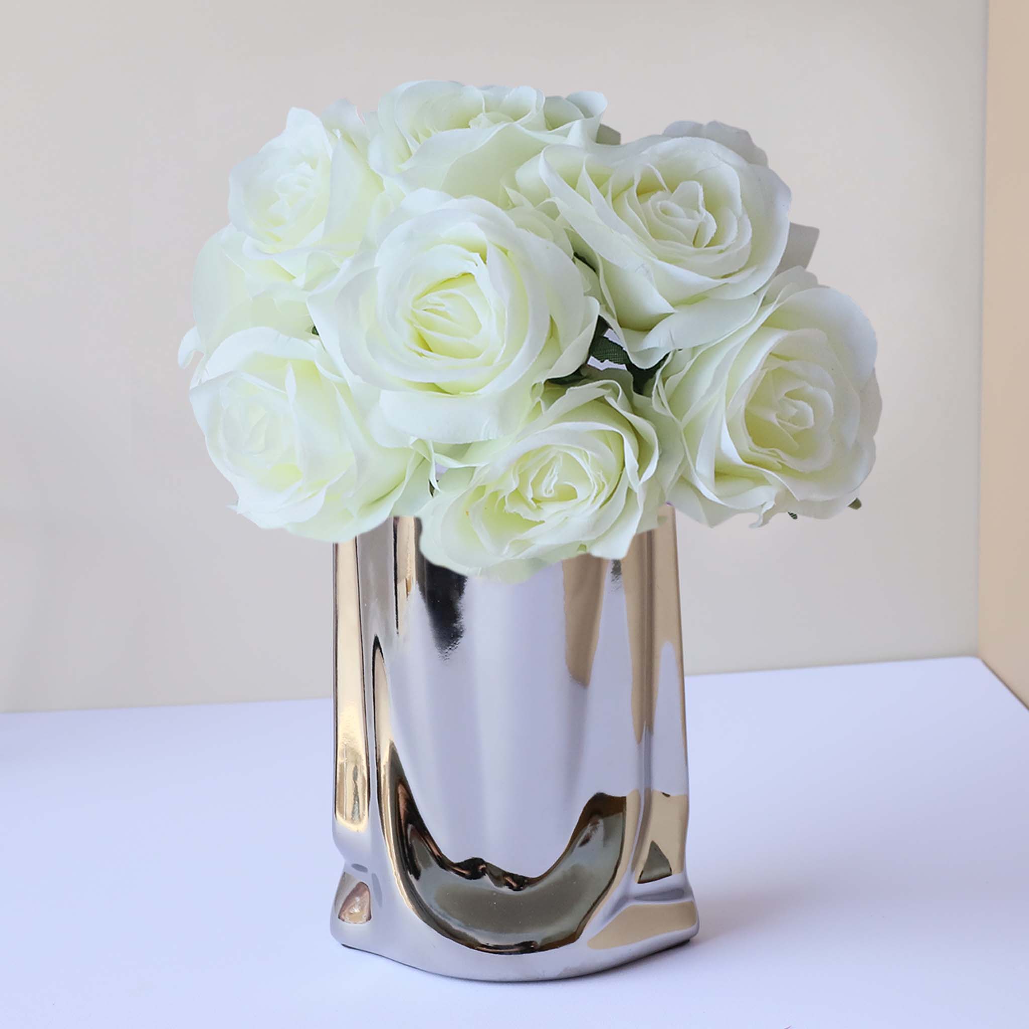 Small Flower Bouquet Simple Rose Flower Bunch