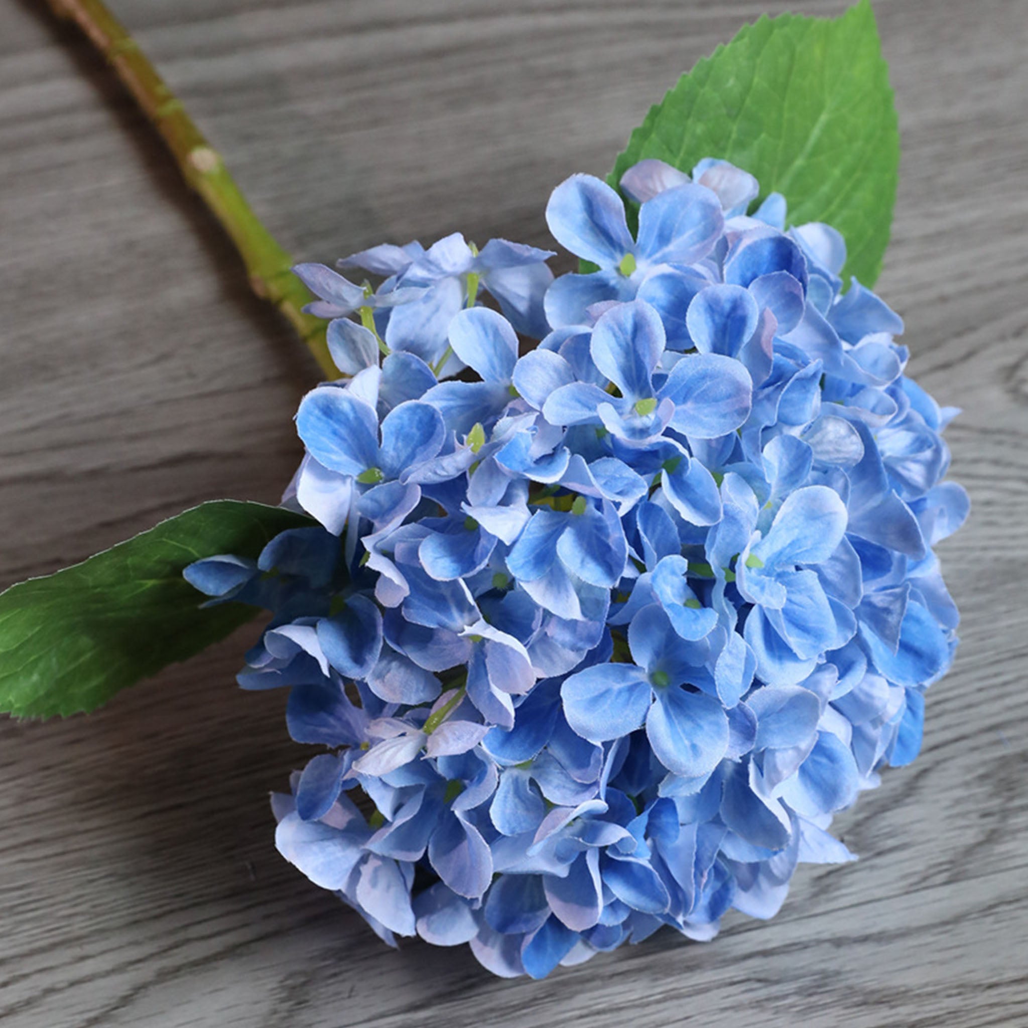 Realistic Fake Hydrangea Flowers 18"