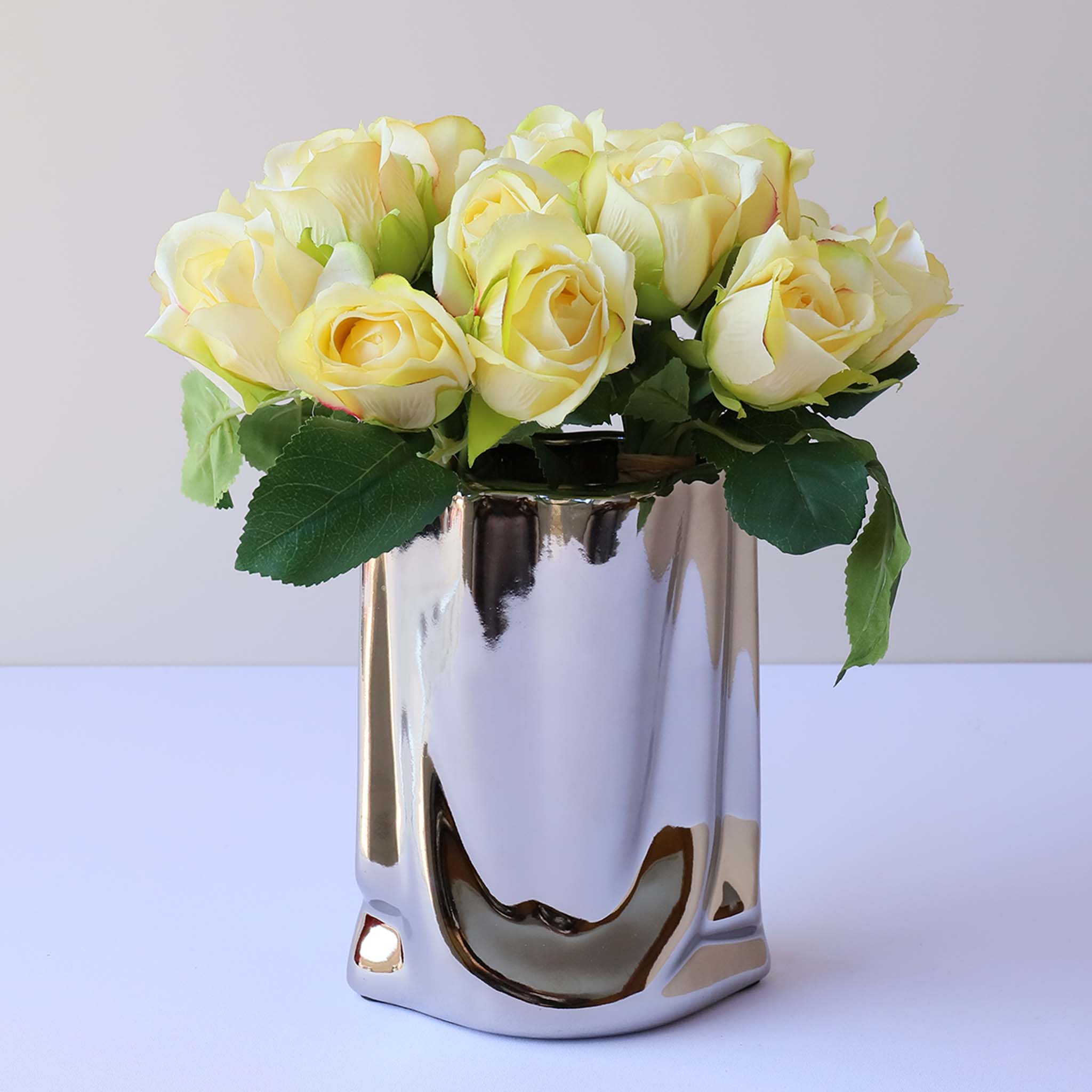 Small Flower Bouquet Silk Roses Bunches