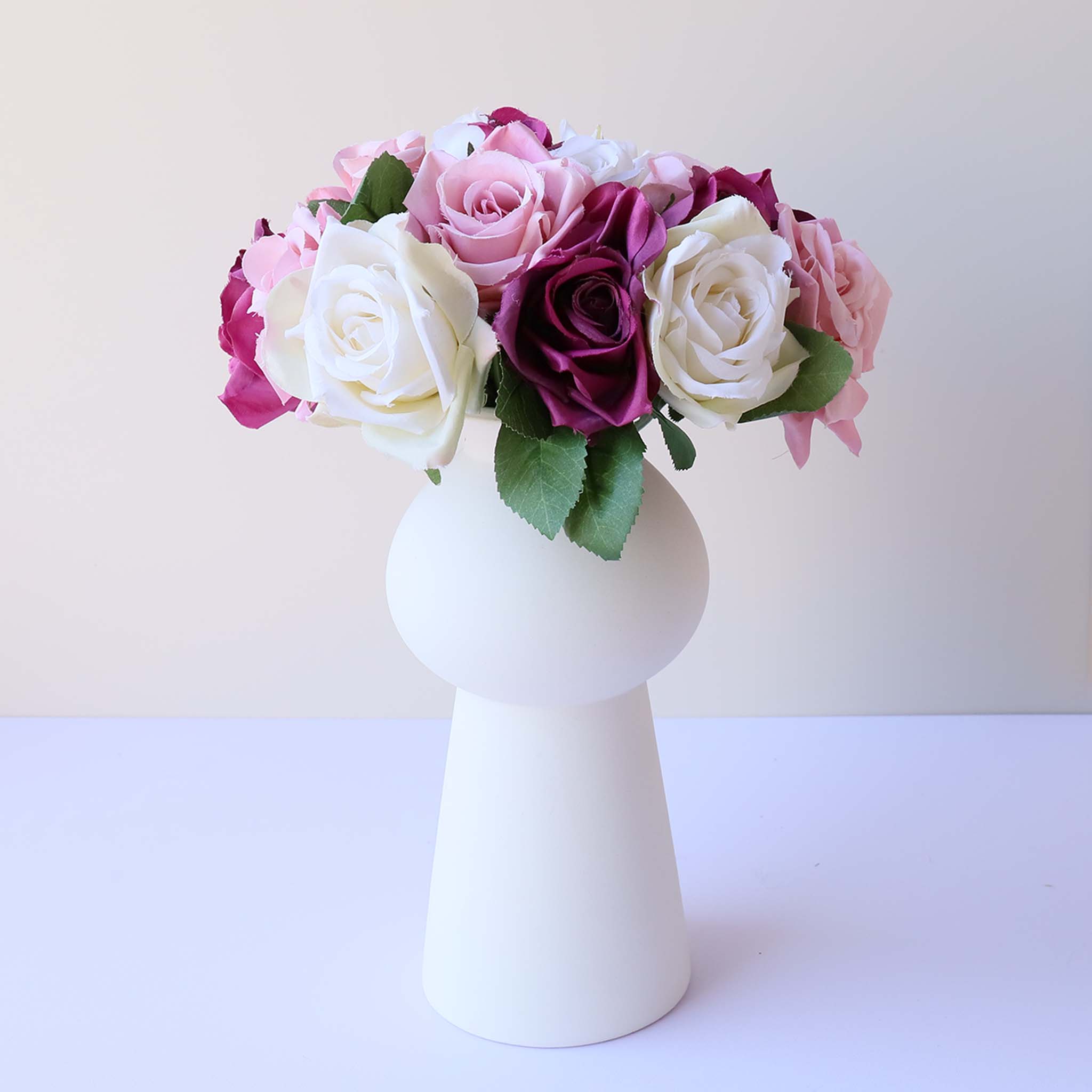 Fake Small Flower Bouquet Silk Rose Bunches