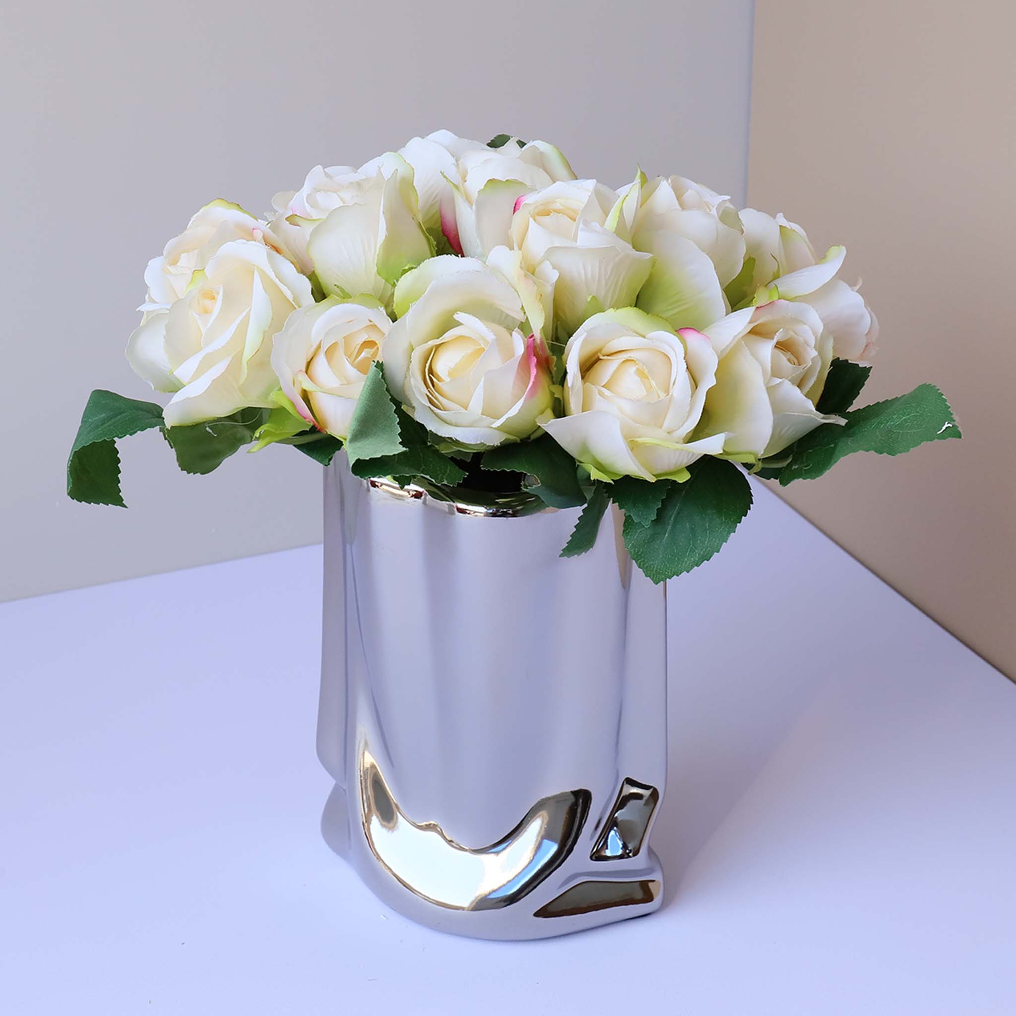 Small Flower Bouquet Silk Roses Bunches